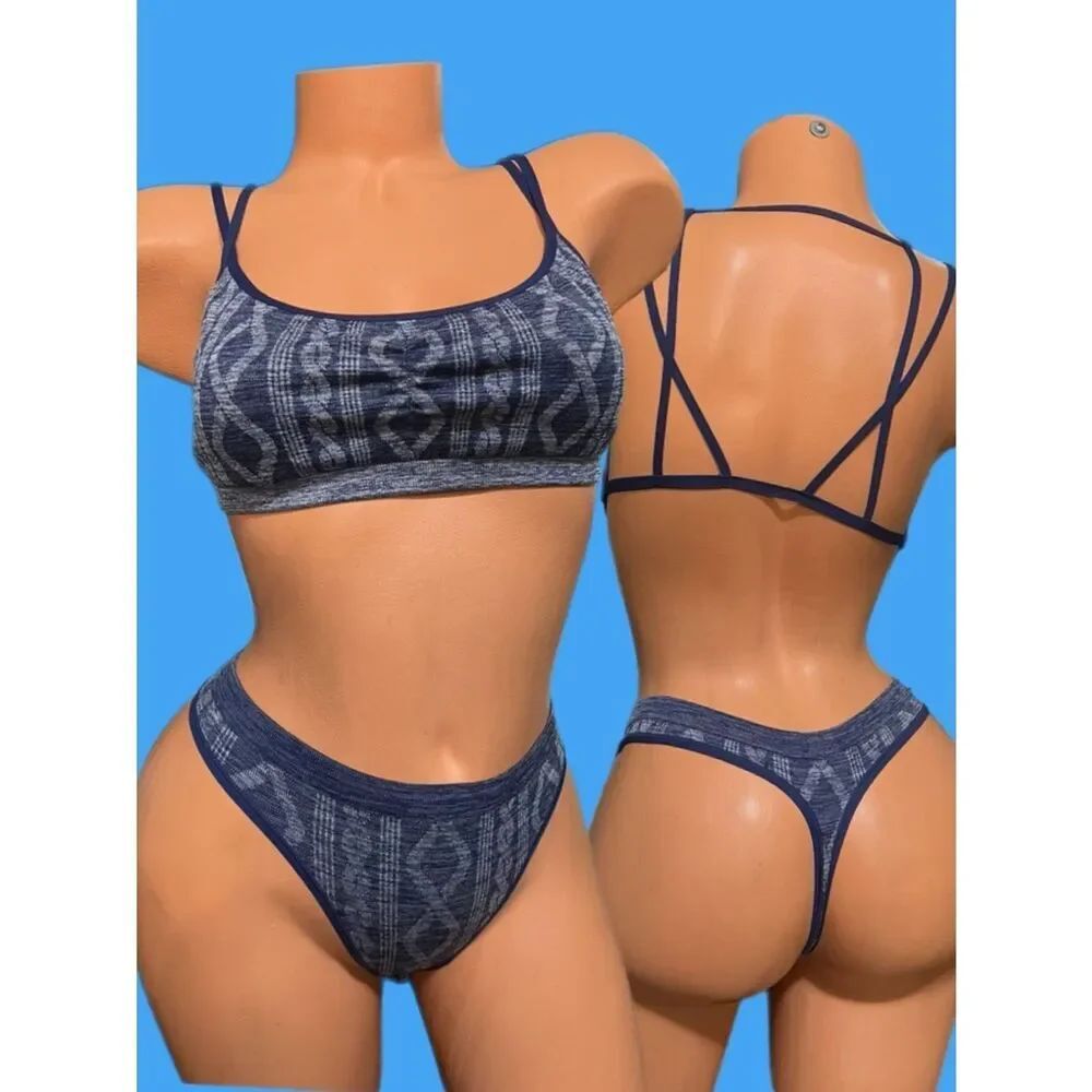 Victorias Secret Set Strappy back unlined bralette & Matching thong blue Small
